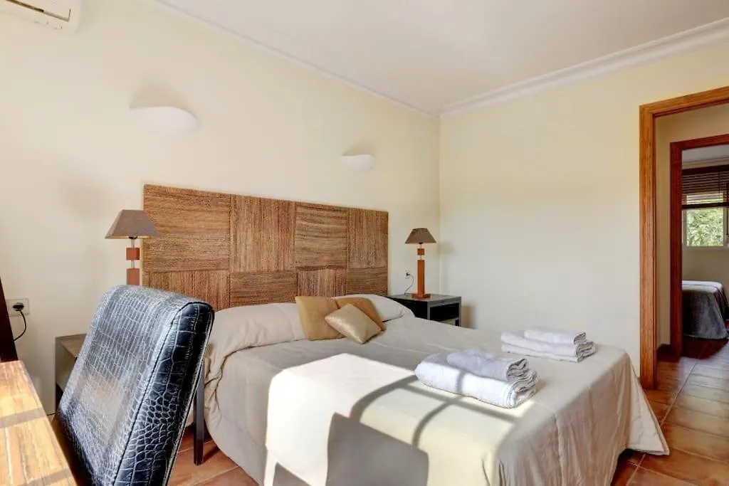 Traditional Spanish Villa Near Puerto Banus Marbella