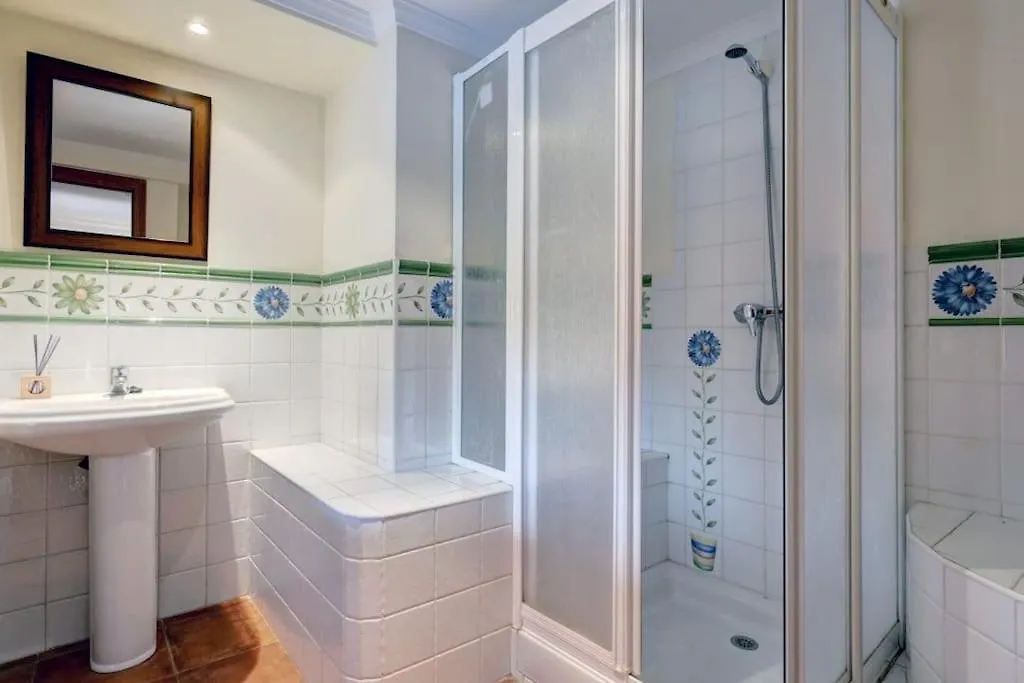 Traditional Spanish Villa Near Puerto Banus Marbella