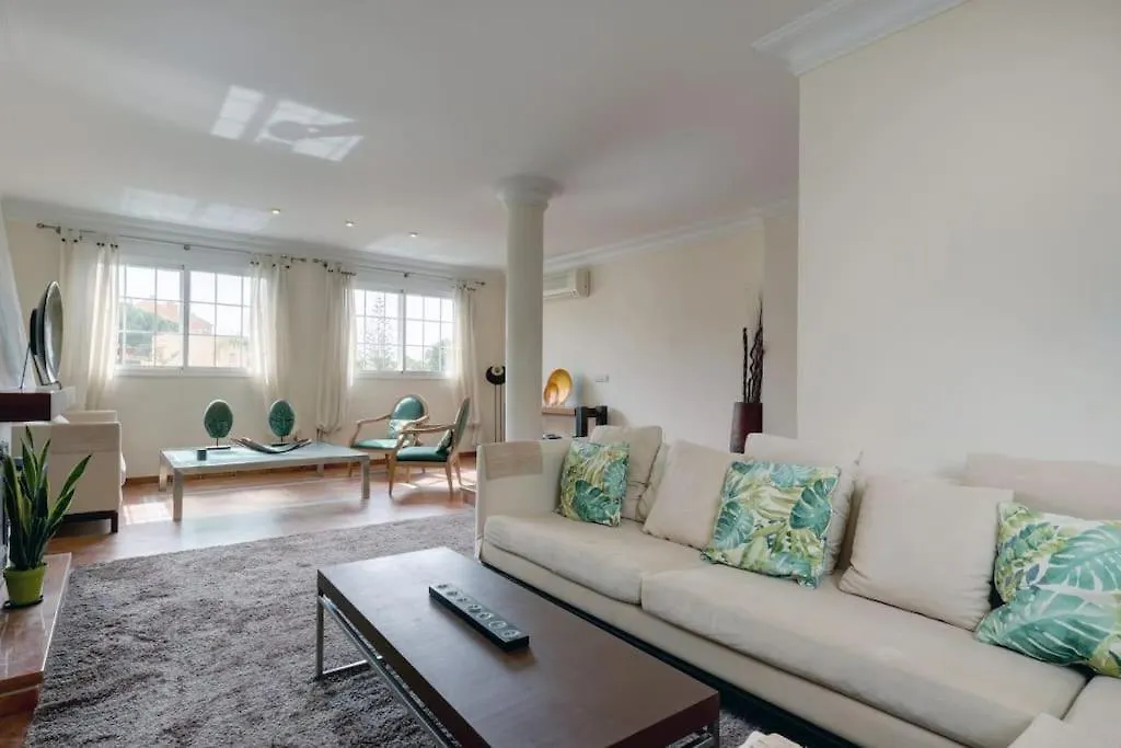 Traditional Spanish Villa Near Puerto Banus Marbella 0*,